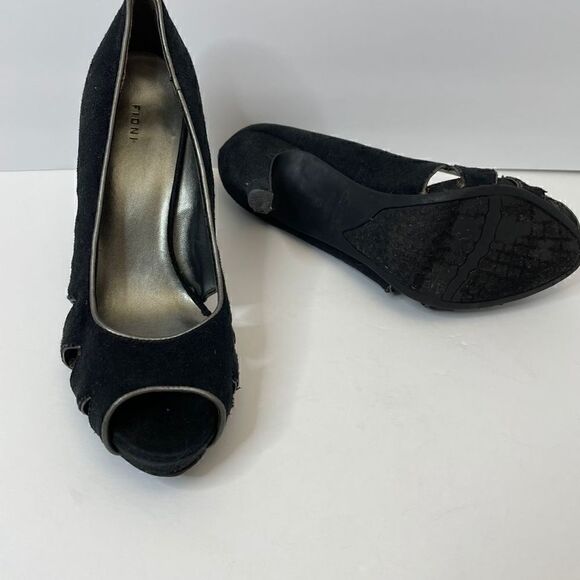 Fioni | Black| Suede| Peep Toe| Heel| 7 1/2 woman’s - Picture 9 of 12